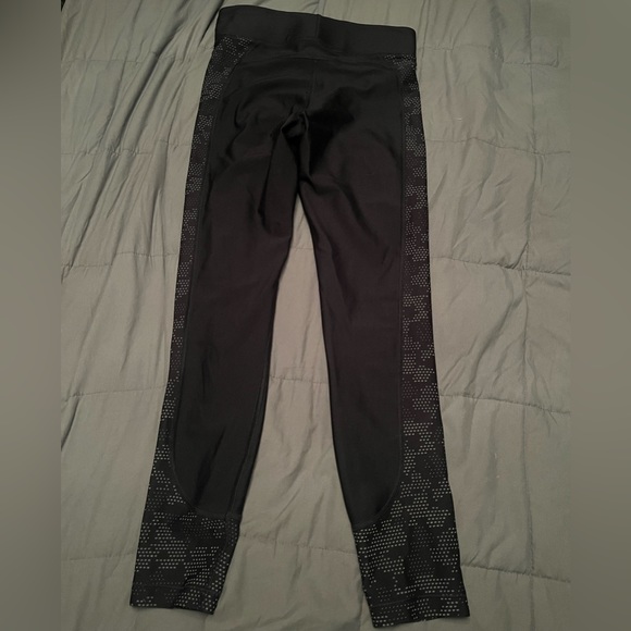 Under Armour Tights (heat gear) - Picture 3 of 5